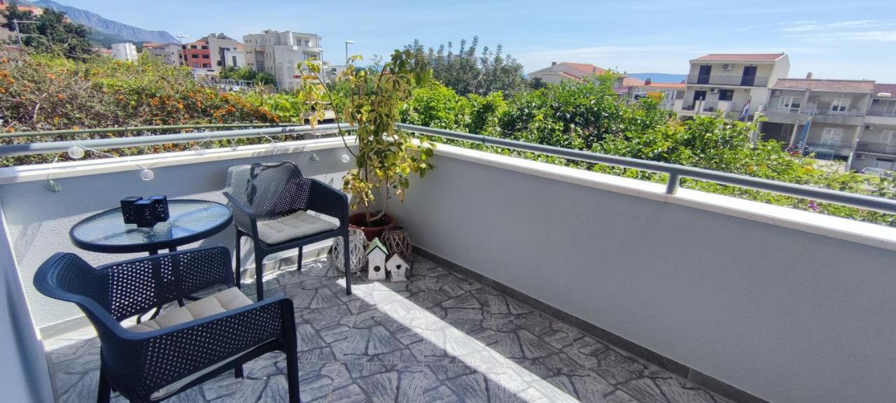 Rooms Lucky Makarska Exterior foto
